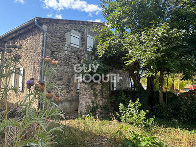 Maison - 102 m² - 5 pièces