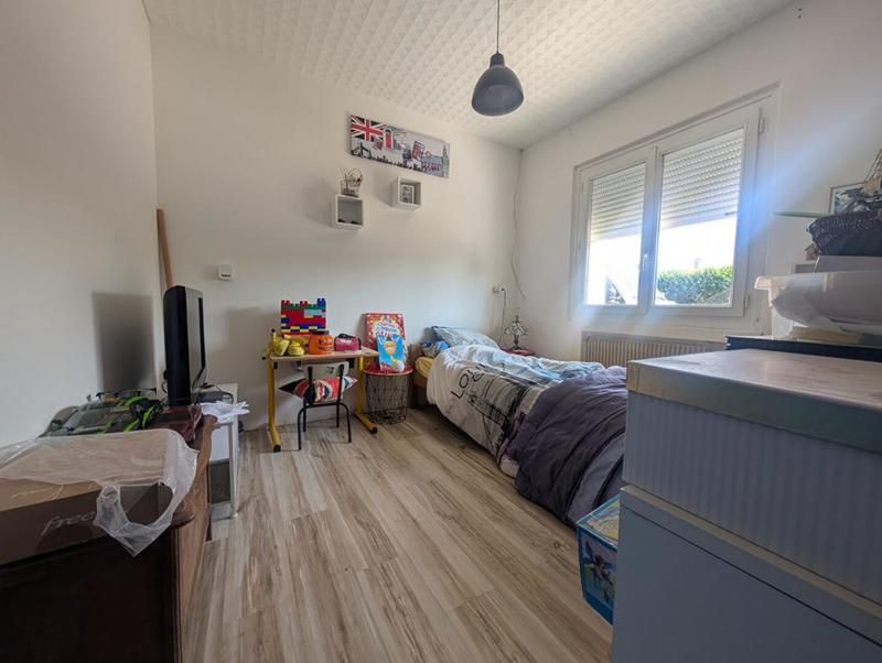 Maison - 180 m² - 7 pièces