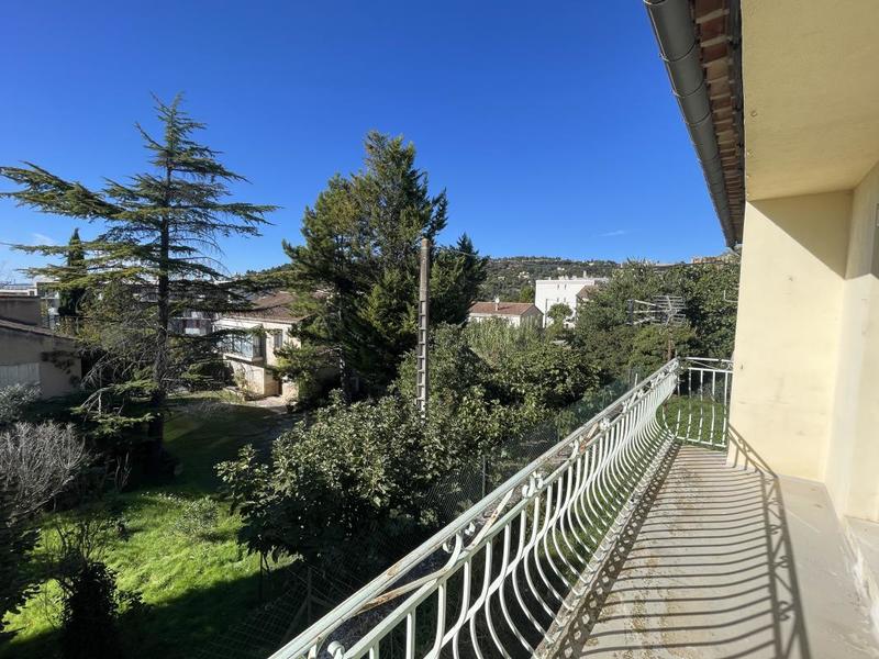 Maison - 82 m² - 6 pièces