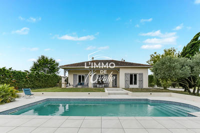 Maison - 105 m² - 4 pièces