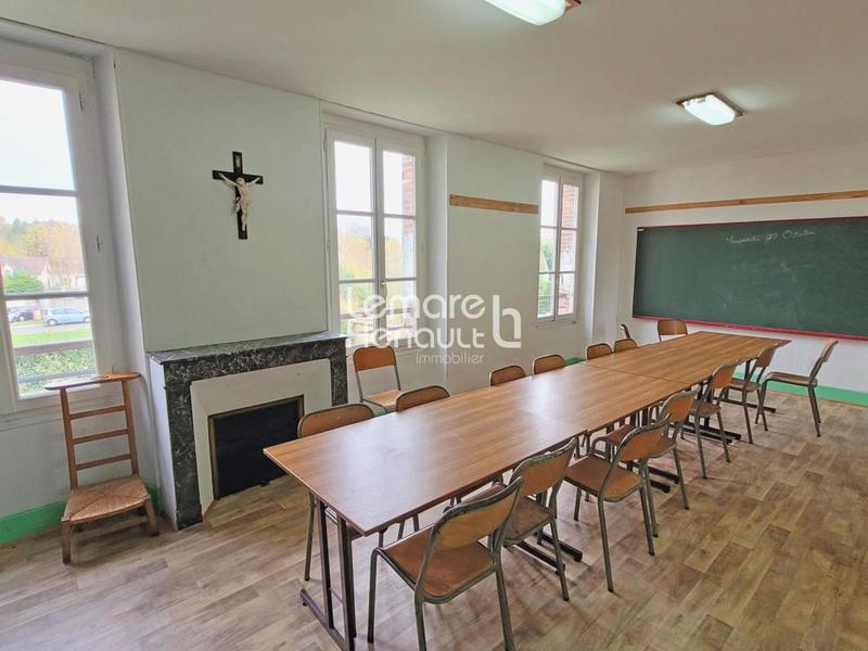 Maison - 150 m² - 8 pièces