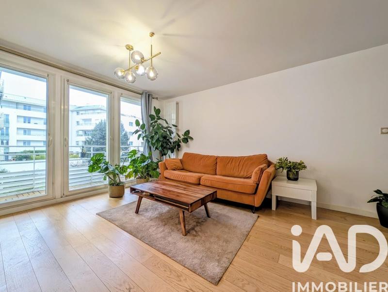 Appartement - 83 m² - 4 pièces