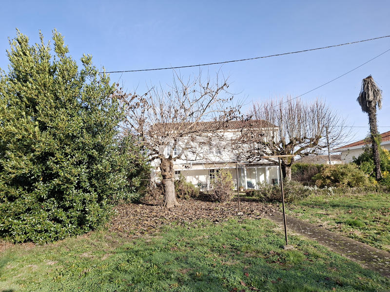 Maison de village - 84 m² - 5 pièces