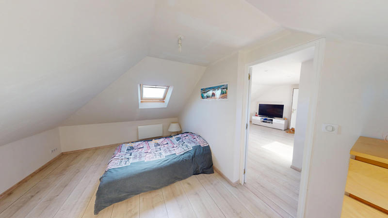 Maison - 166 m² - 7 pièces