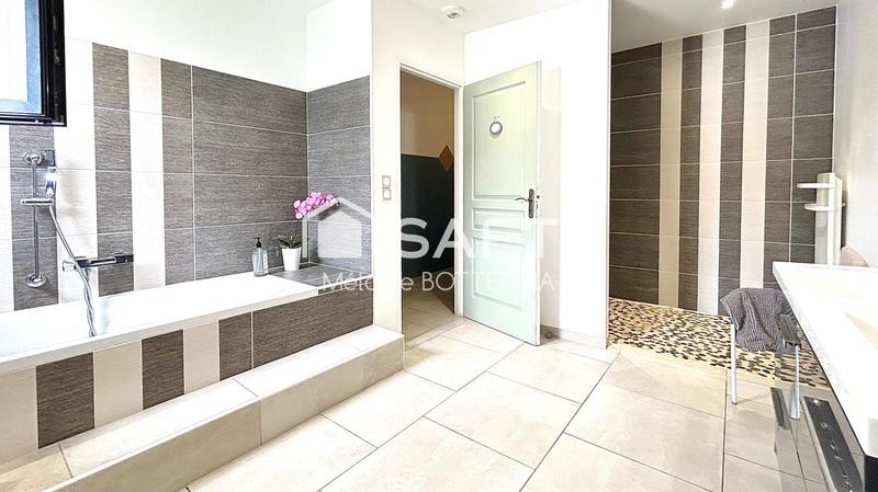 Maison - 131 m² - 4 pièces