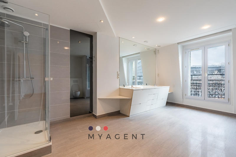 Appartement - 163 m² - 6 pièces