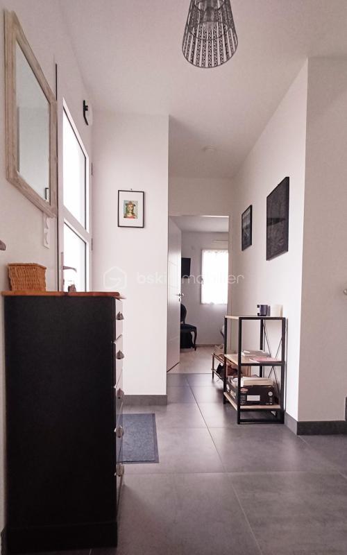 Maison - 99 m² - 4 pièces