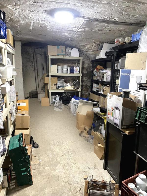 Fonds de commerce - Hôtellerie / Restauration - 180 m²