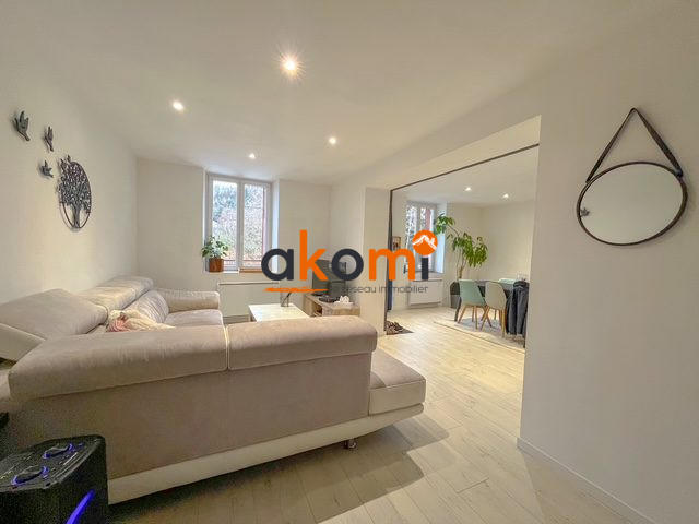 Maison - 121 m² - 6 pièces