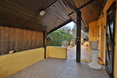 Maison - 104 m² - 4 pièces