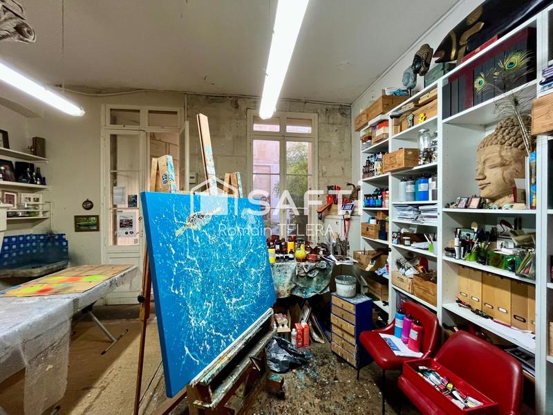 Local commercial - 90 m² - 4 pièces