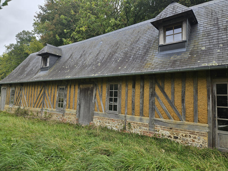 Maison - 200 m² - 10 pièces