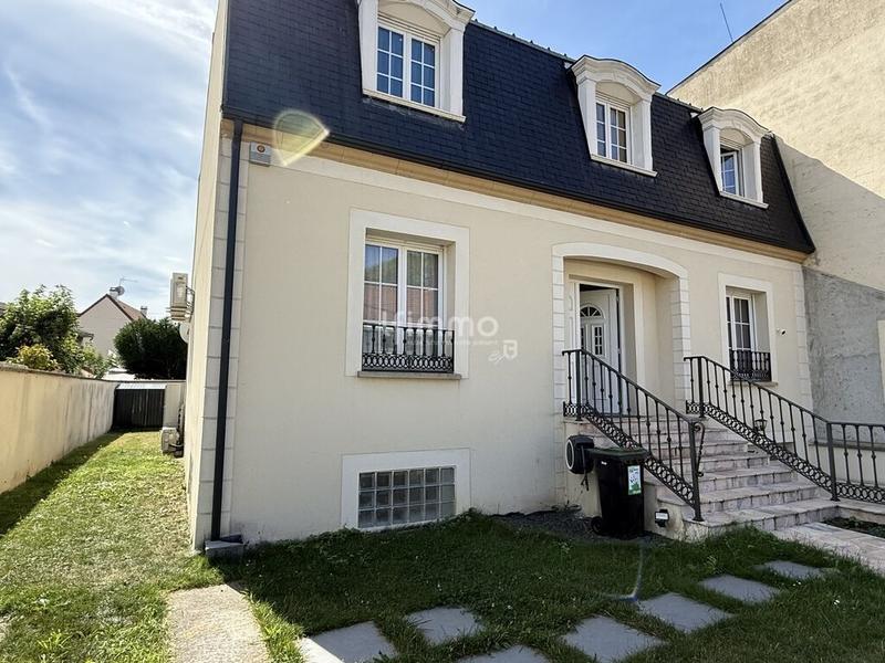 Maison - 150 m² - 7 pièces