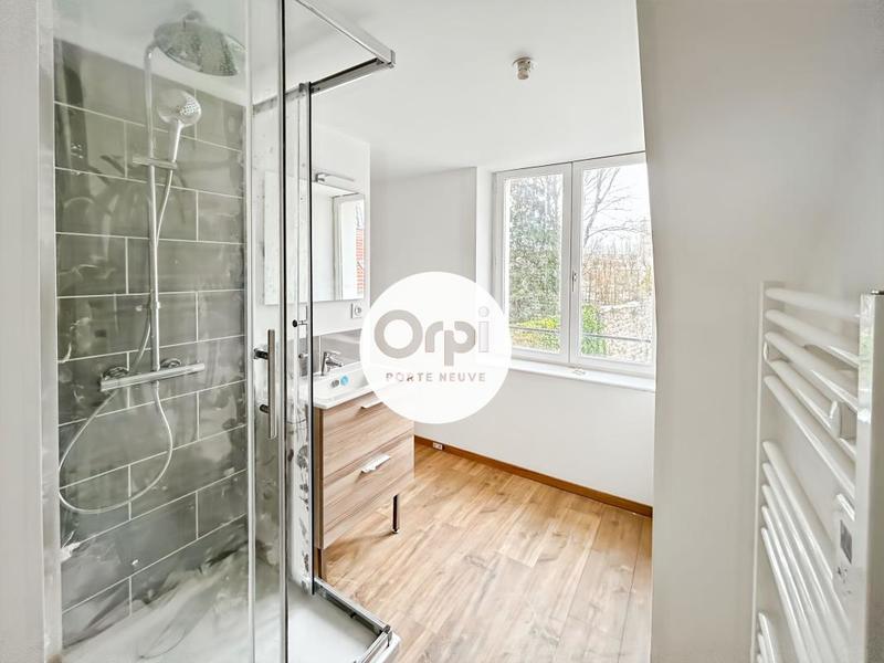 Appartement - 63 m² - 2 pièces