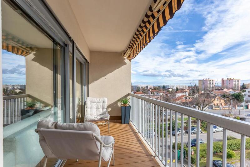 Appartement - 107 m² - 5 pièces