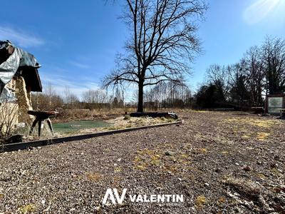 Terrain de loisirs - 1 821 m²