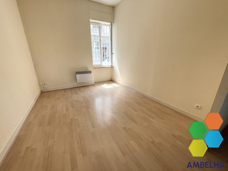 Appartement - 90 m² - 4 pièces