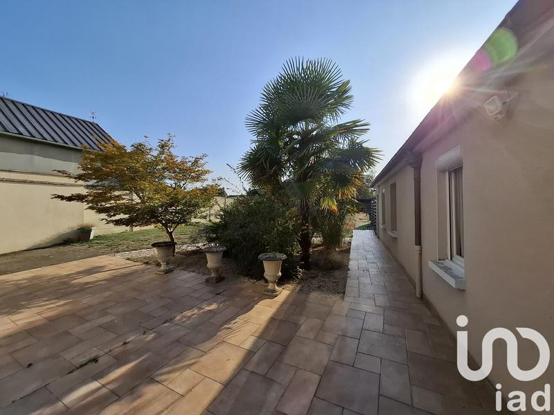 Maison - 219 m² - 9 pièces