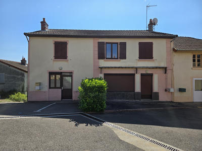 Maison - 217 m² - 8 pièces