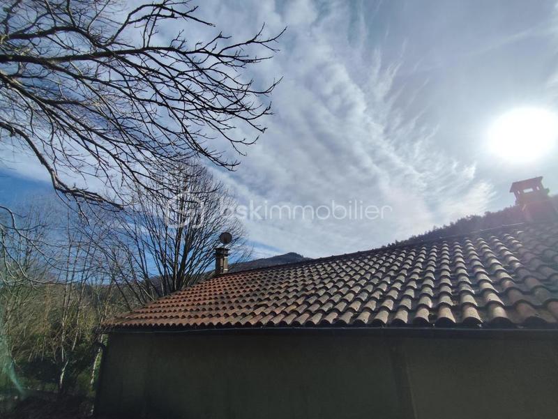 Maison en pierre - 104 m² - 5 pièces