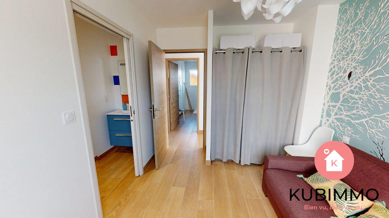 Maison - 101 m² - 4 pièces