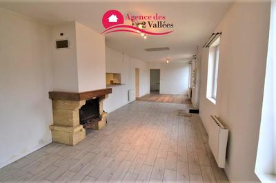 Maison - 93 m² - 4 pièces