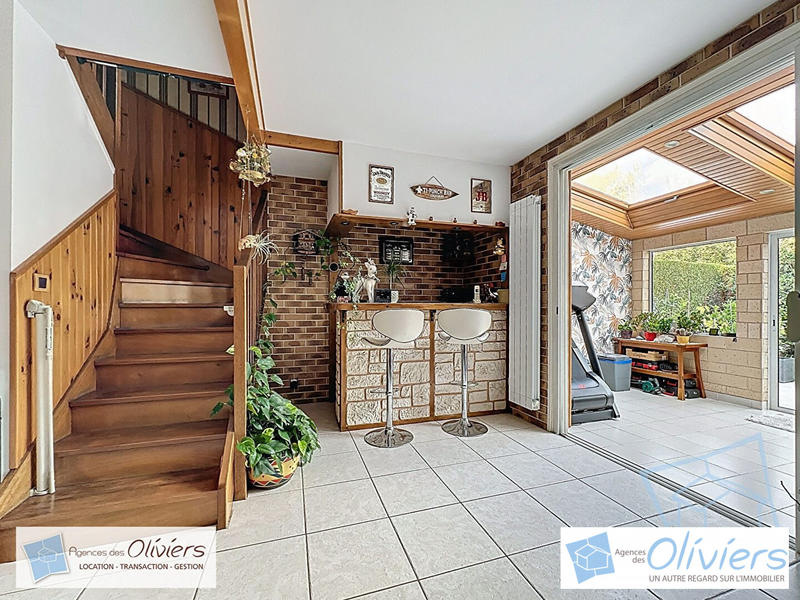 Maison - 147 m² - 6 pièces