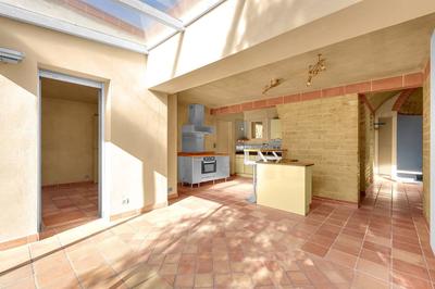 Maison traditionnelle - 150 m² - 4 pièces