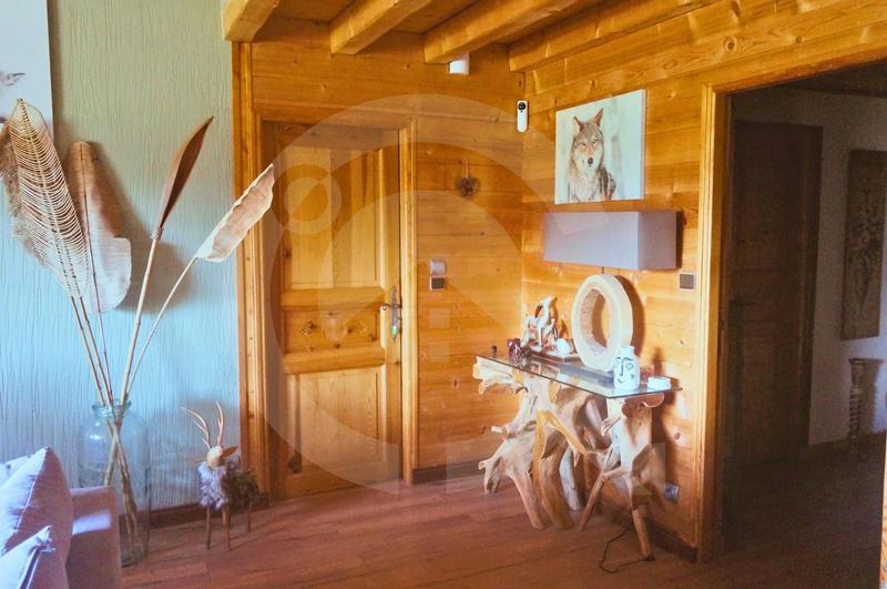 Maison - 265 m² - 15 pièces