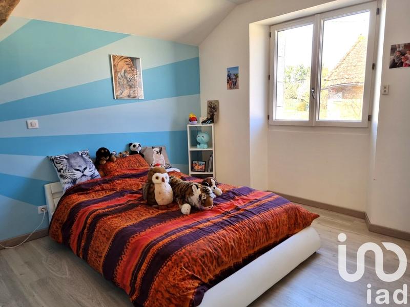 Maison de village - 222 m² - 8 pièces