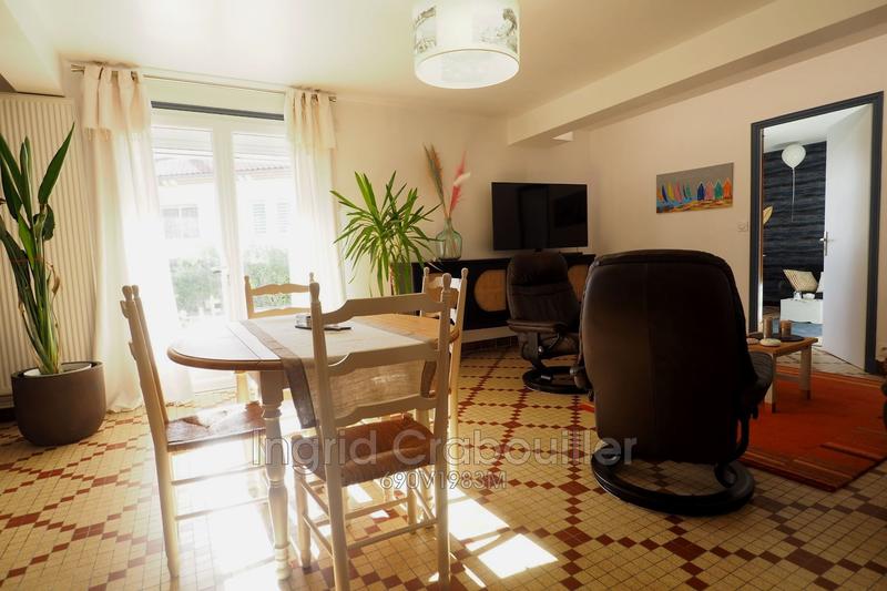 Villa - 233 m² - 7 pièces