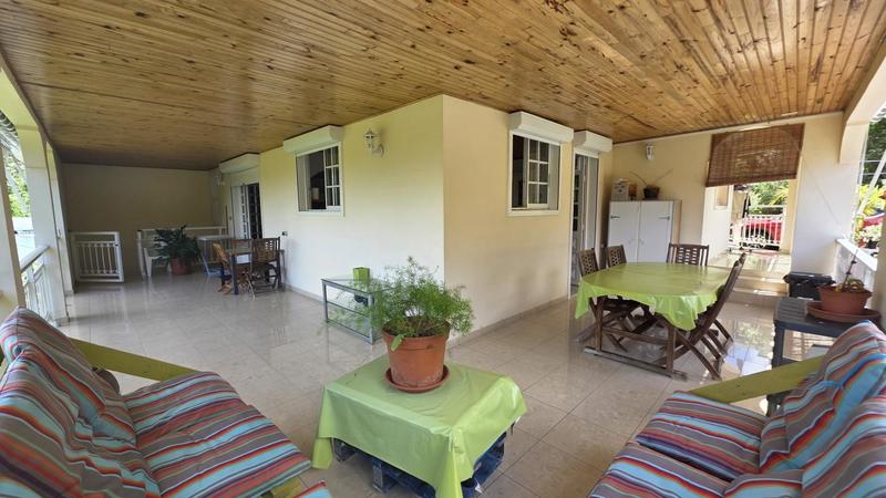 Maison - 30 m² - 8 pièces