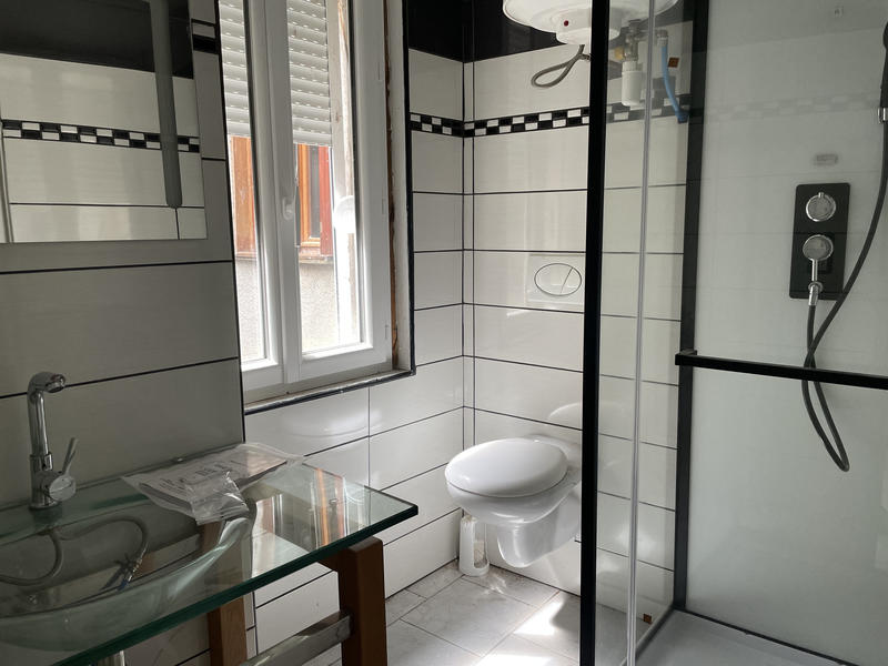 Immeuble - 230 m² - 6 pièces