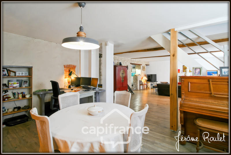 Maison en pierre - 170 m² - 6 pièces