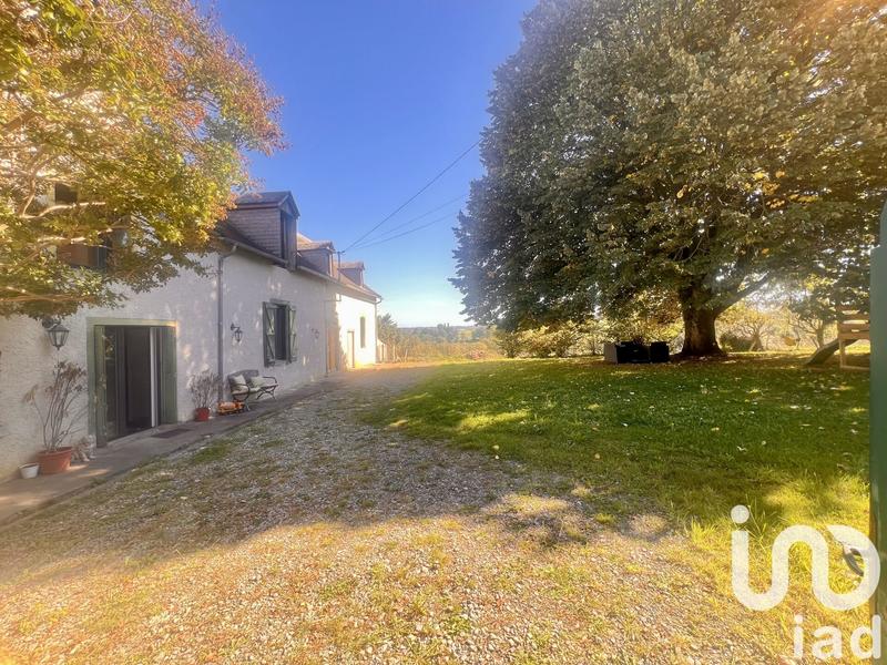 Maison - 171 m² - 5 pièces