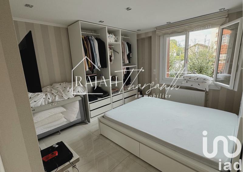 Maison - 160 m² - 5 pièces