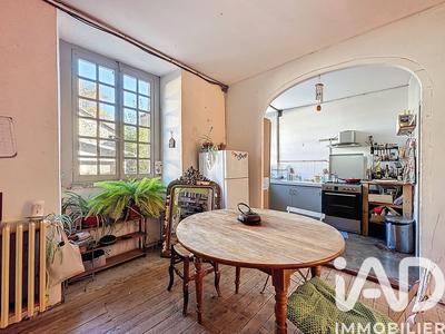 Maison de village - 180 m² - 7 pièces