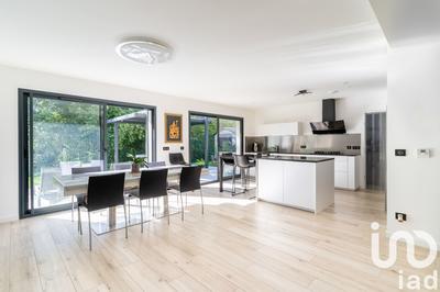 Maison - 123 m² - 5 pièces