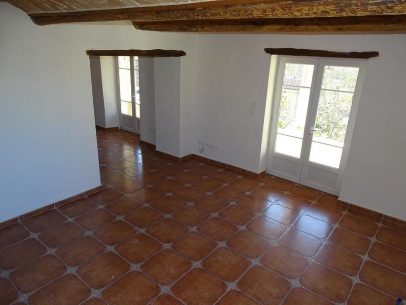 Maison de village - 180 m² - 10 pièces