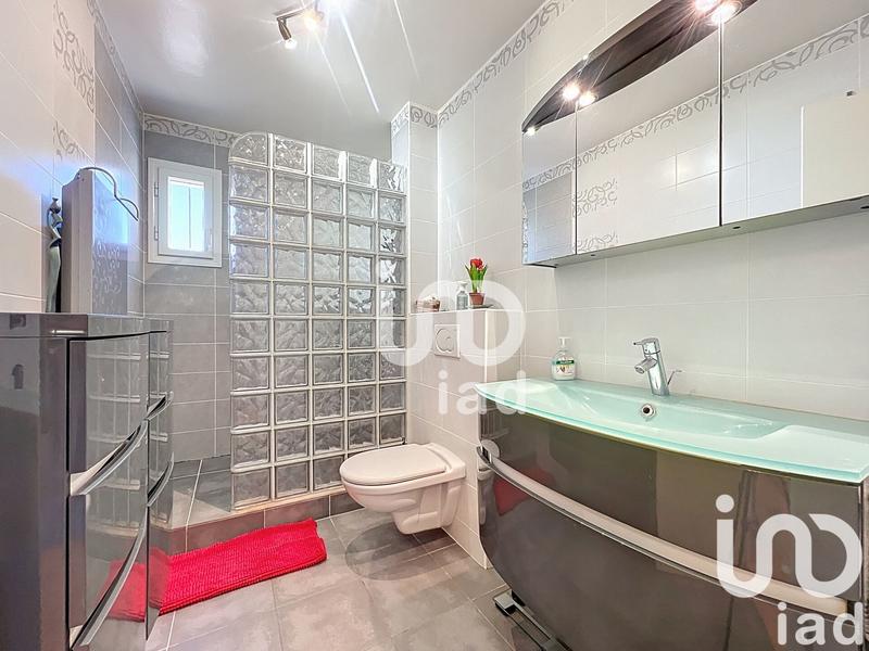 Maison - 121 m² - 5 pièces