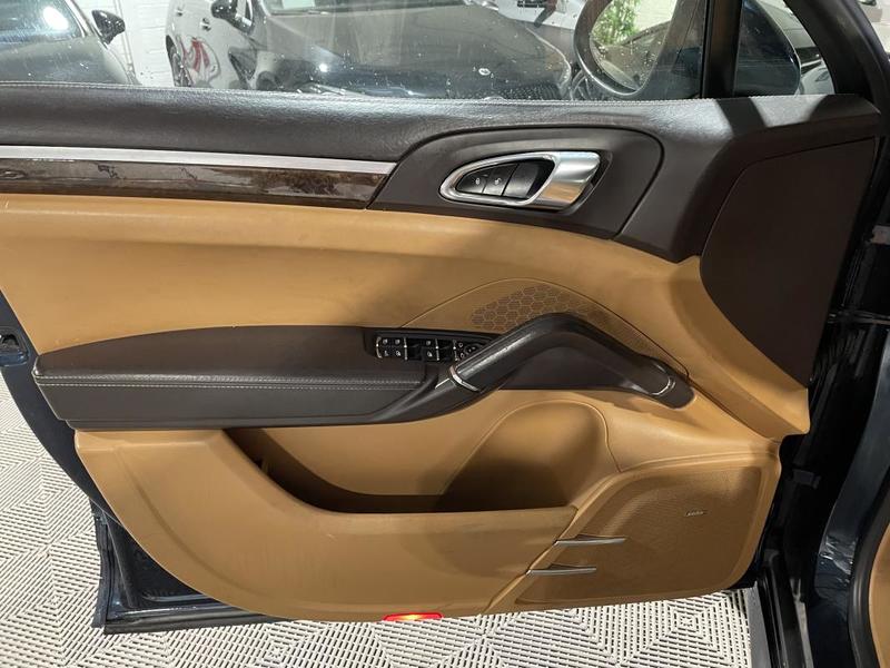 Porsche Cayenne Gts V8 4.2 420ch -Toit Ouvrant-Camera de Recul-Garantie 12 Mois-