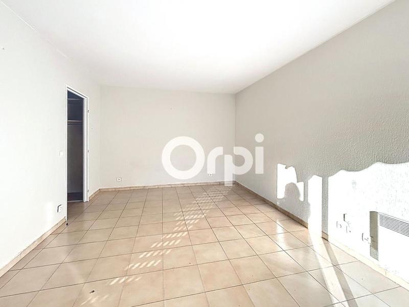 Studio - 27 m² - 1 pièce