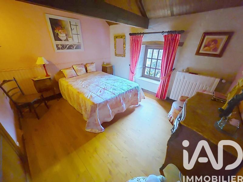 Maison - 200 m² - 7 pièces