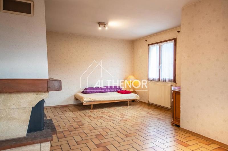 Propriété - 156 m² - 6 pièces