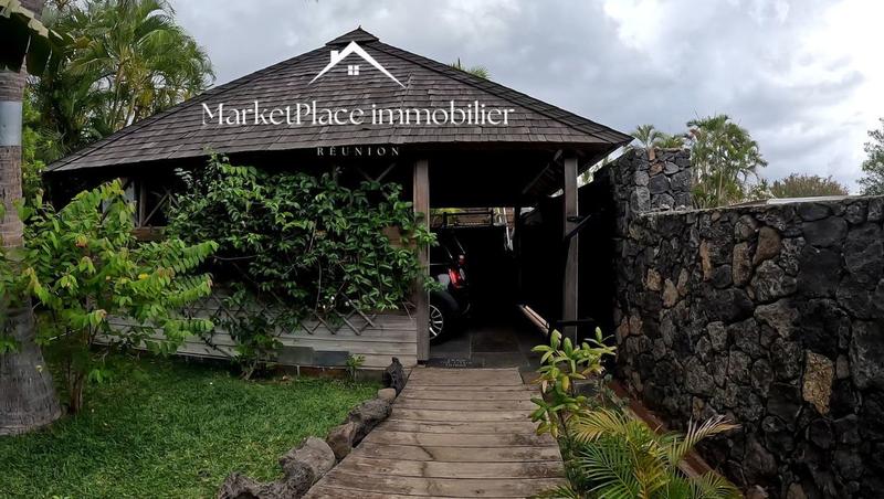 Villa - 300 m² - 8 pièces