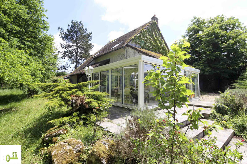 Maison - 166 m² - 7 pièces