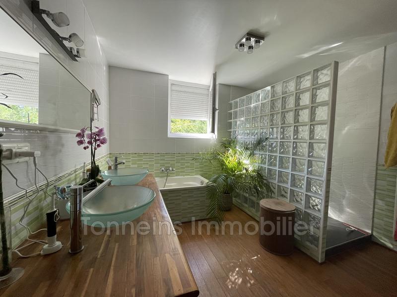 Maison - 170 m² - 5 pièces