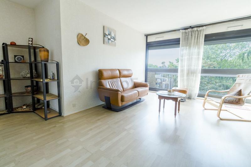 Appartement - 86 m² - 4 pièces