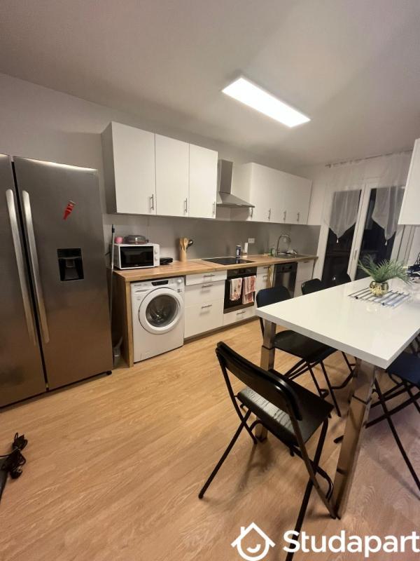 Chambre - 12 m² - 1 pièce