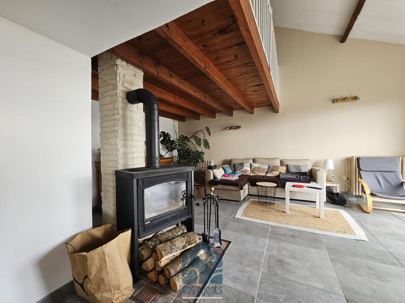 Maison - 171 m² - 7 pièces